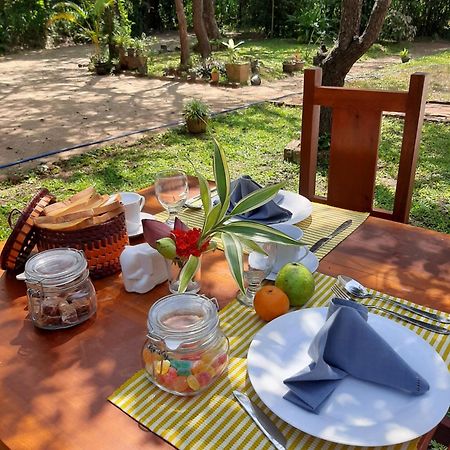 Hotel Chanara Sigiriya Ngoại thất bức ảnh